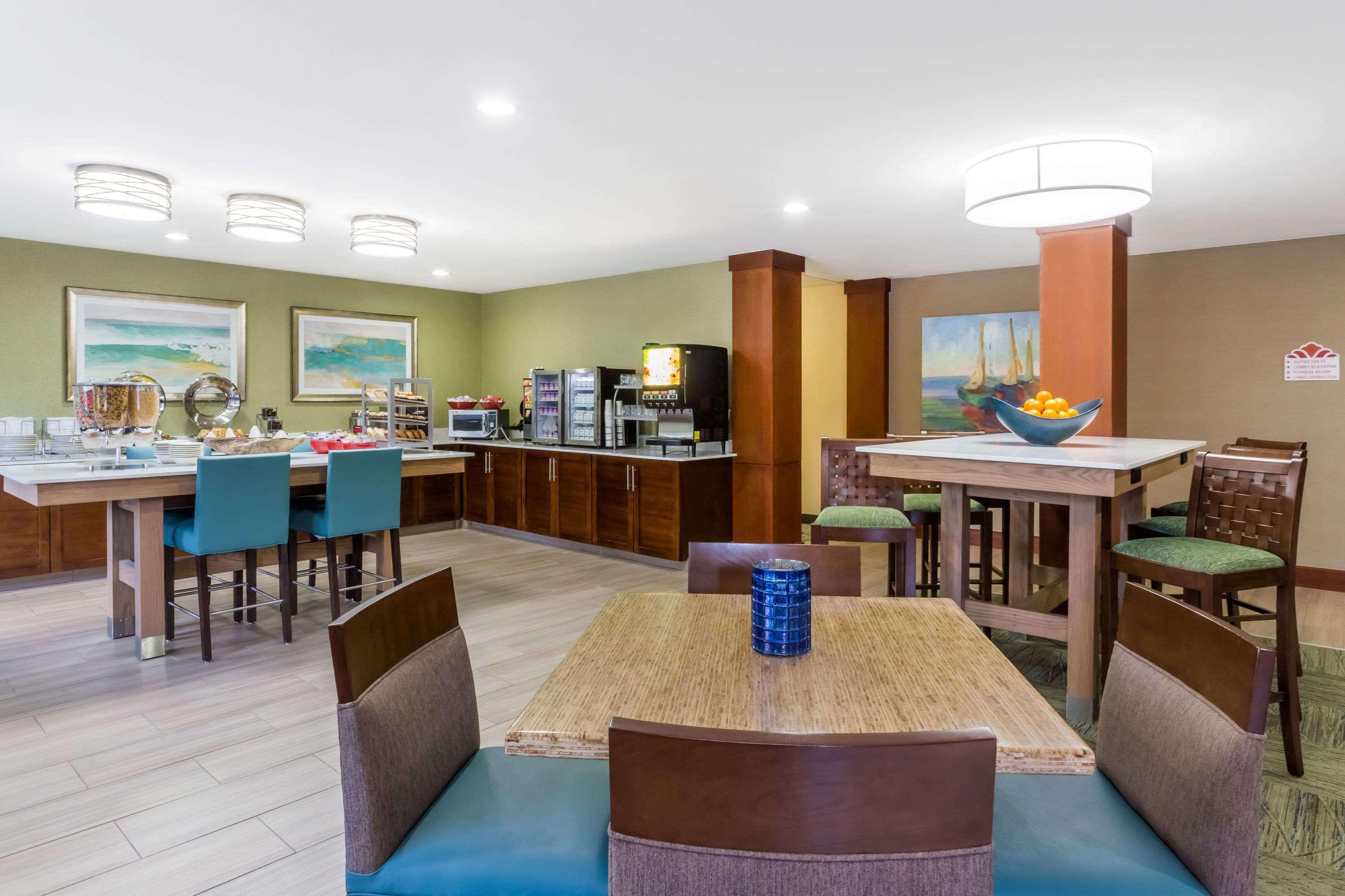 Hawthorn Extended Stay By Wyndham North Naples Εξωτερικό φωτογραφία