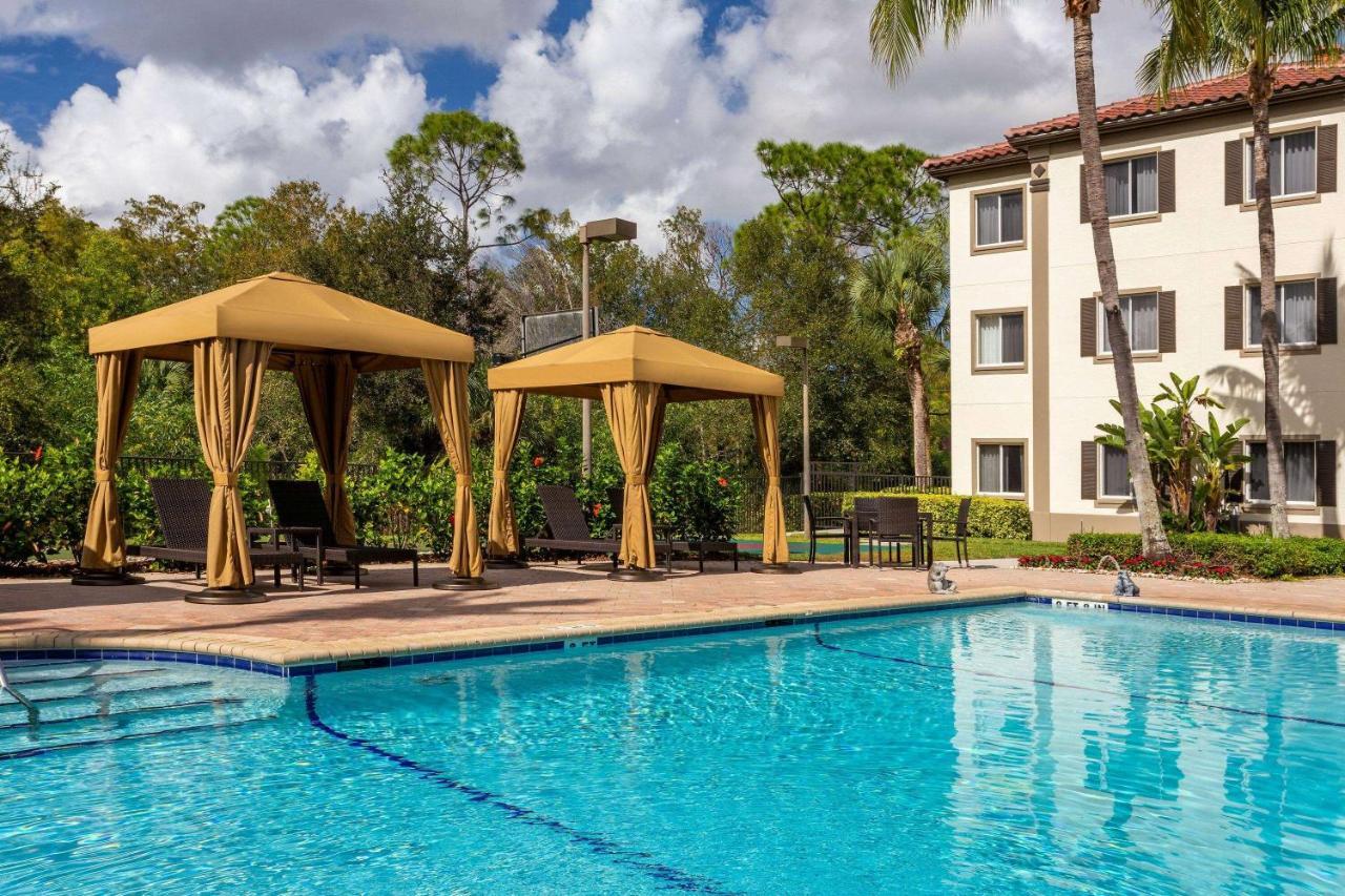 Hawthorn Extended Stay By Wyndham North Naples Εξωτερικό φωτογραφία