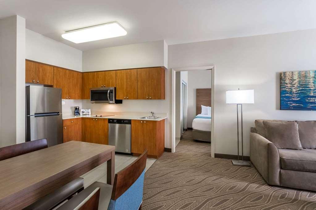 Hawthorn Extended Stay By Wyndham North Naples Δωμάτιο φωτογραφία